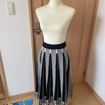 페넬 니트 스커트 블랙