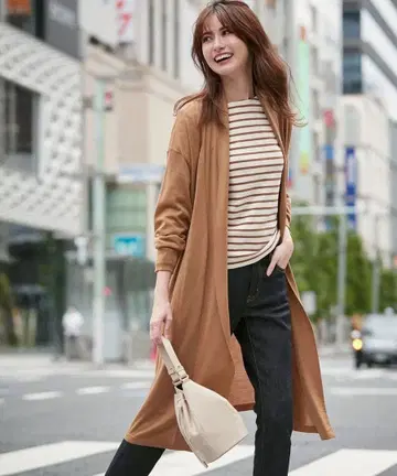 새상품 23구 정가 20900엔 서스티나블 울 롱 가디건