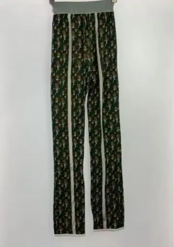 Mame Pedicel Knitted Pants 미니 꽃무늬