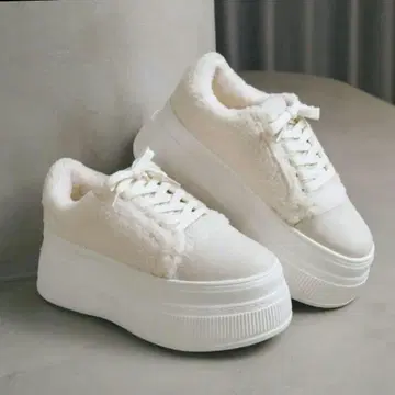 다리치 보아 스니커즈 M 사이즈