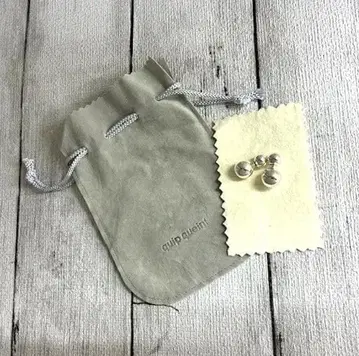 [쿠이프퀸트] 볼링 캐치 귀걸이 S