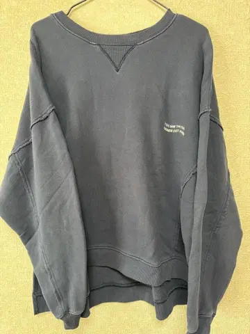 클레도나 오버 사이즈 네이비 맨투맨 트레이닝복