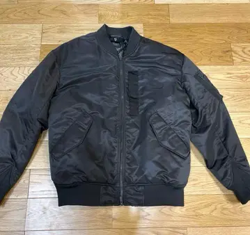 유니클로 +J 질 샌더 하이브리드 다운 오버 사이즈 MA-1 블루종