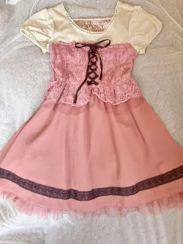 엑시즈팜 뷔스티에 레이어드 스타일 공주풍 반팔 원피스