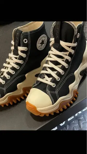 [ 한국 한정판 정품 ] CONVERSE 컨버스 란스타 모션 HI