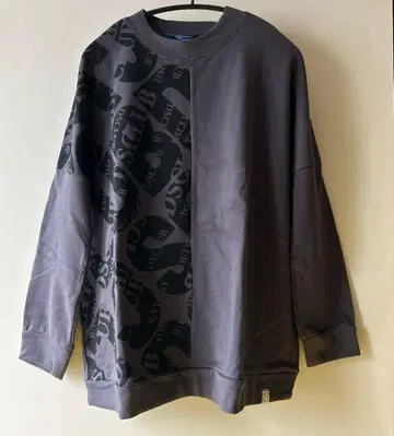 D.S.CLUB 쭈리 돌먼 트레이닝복