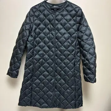 유니클로 울트라 라이트 다운 컴팩트 코트 L 사이즈? 다크 그린