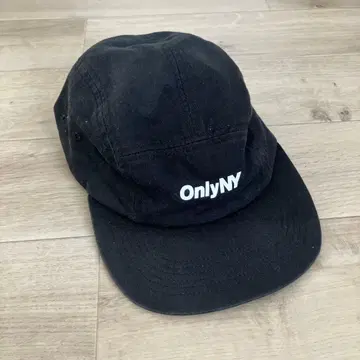 OnlyNY 블랙 제트 캡