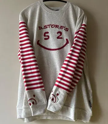 drug store's 소매 보더 무늬 로고 자수 트레이닝복