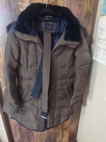 ZARA BASIC 브라운 다운 자켓 L 사이즈