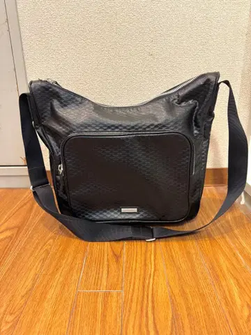 [ 새상품급 ] Paul Smith 숄더백 엠보싱 가죽