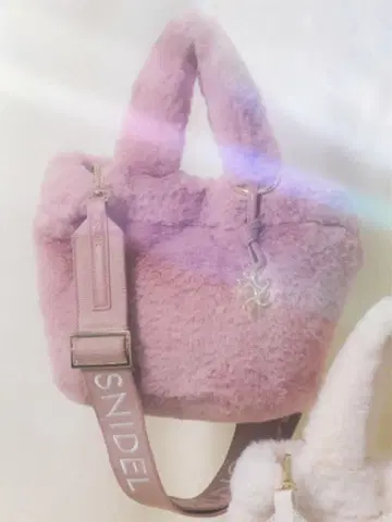 스나이델 에코 퍼 백 퍼 백 숄더 핑크