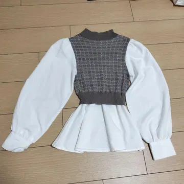 레이어드 스타일 니트 셔츠 F 사이즈