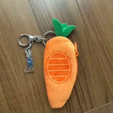 주토피아 당근 모양 파우치와 주디 키링