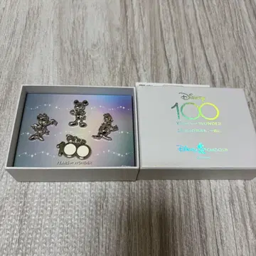 레어품! Disney 100 Years of Wonder 핀 배지 세트