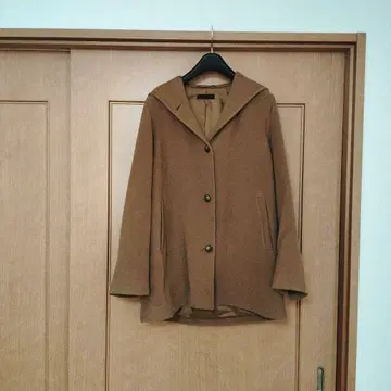 유니클로 브라운 후드 부착 코트 M [새상품급]