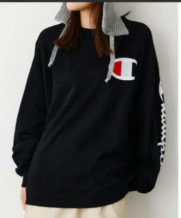 로데오 크라운 x 챔피온 맨투맨 프리 사이즈