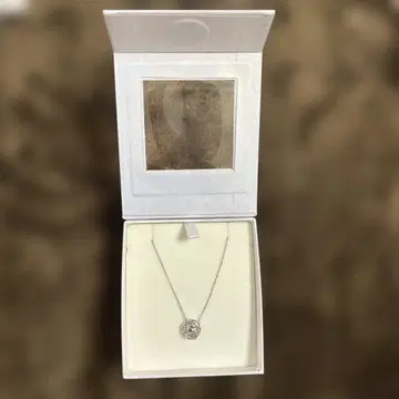 실버 원형 펜던트 목걸이