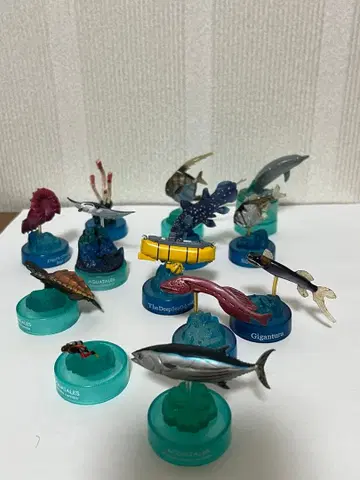 Aquatales 해양 생물 피규어 세트