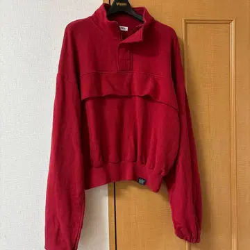 MILKFED 하프 지퍼 레드 맨투맨