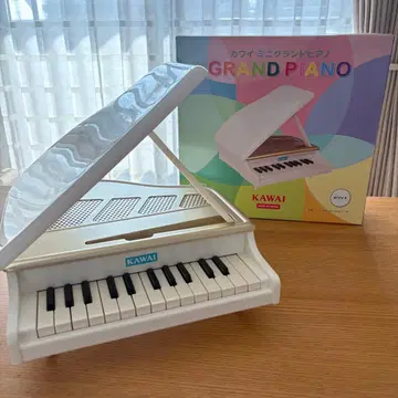 KAWAI 그랜드 피아노 화이트 박스 포함