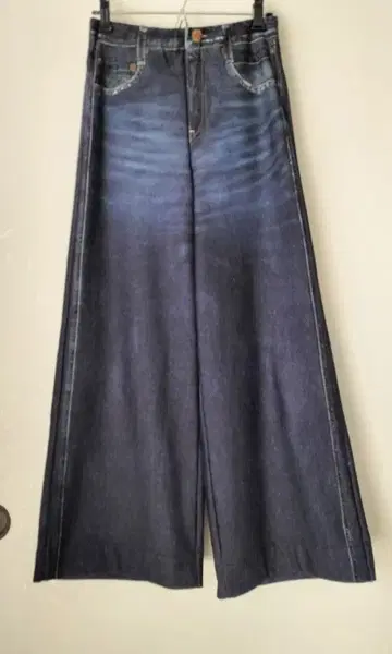 [ 새상품 ] Wacoal 와코루 카르손 스트레치 와이드 팬츠 M