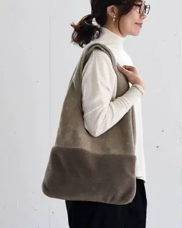 북유럽 생활 잡화점 KELEN / 포근한 보아 토트백