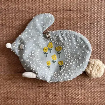 미나 페르호넨 usa pouch