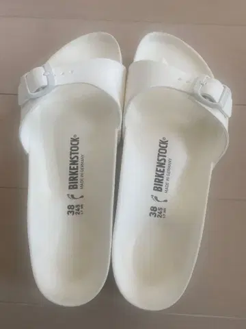 BIRKENSTOCK EVA 화이트 샌들 38