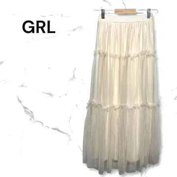그레일 아이보리 플레어 롱 스커트 레이스 허리밴딩 M 사이즈