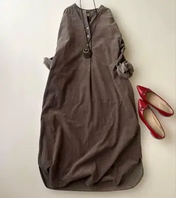 어반 리서치 도어스 코듀로이 롱 원피스 그레이