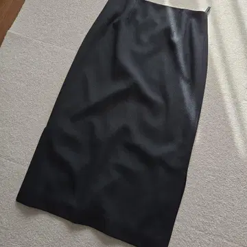 UNTITLED 미디 기장 내로우 스커트