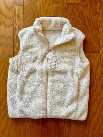 화이트 플리스 자켓 M 사이즈