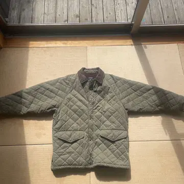 GANT The Quilted 퀼팅 자켓 M 사이즈