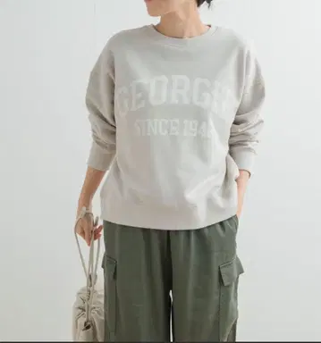 URBAN RESEARCH DOORS 칼리지 로고 맨투맨