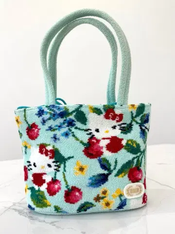 페이러 키티 키티 백 파우치 손수건 완판템