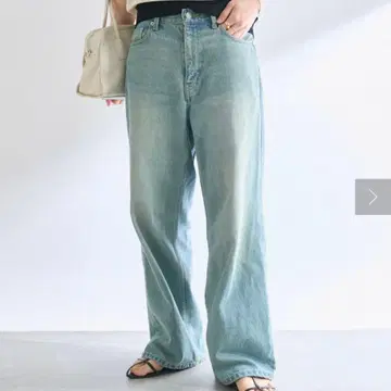 [ 새상품급 ] RIVE DROITE 루즈 데님 리브 MONN.:.(몽)