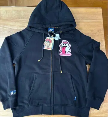 GRAF&WU 블랙 후드티 L 사이즈 벨로 유령