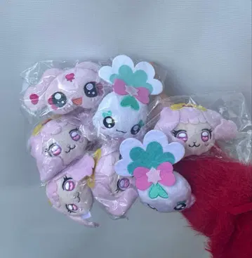 캡슐 토이 봉제 인형