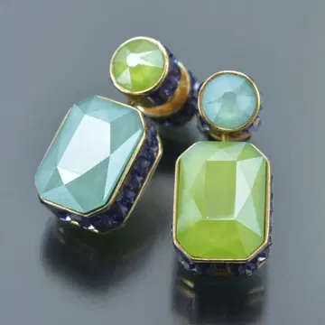 새상품급 스와로브스키 오르비타 드롭 귀걸이 양쪽 옥타곤 컷 골드