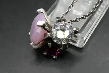 새상품급 e.m. 이엠 핑크 레드 지르코니아 목걸이 펜던트