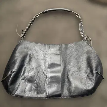 HANNASAREN 블랙 가죽 숄더백