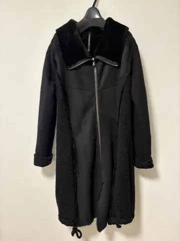 트랜짓 파서치 양가죽과 울 롱 코트 이탈리아제 고급품