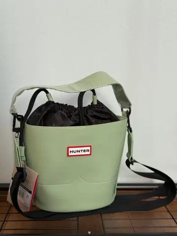 [새상품 미사용] HUNTER 오리지널 라바라이즈 버킷 백