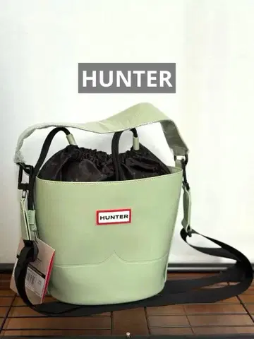 [택 포함 새상품] HUNTER 오리지널 라바라이즈 버킷 백 그린