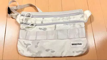 BRIEFING 숄더백 화이트 카모플라쥬
