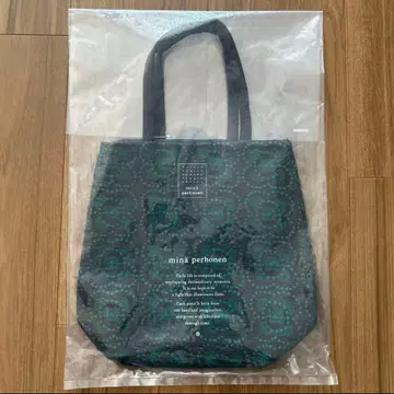 미나 페르호넨 런치 토트 블루멘