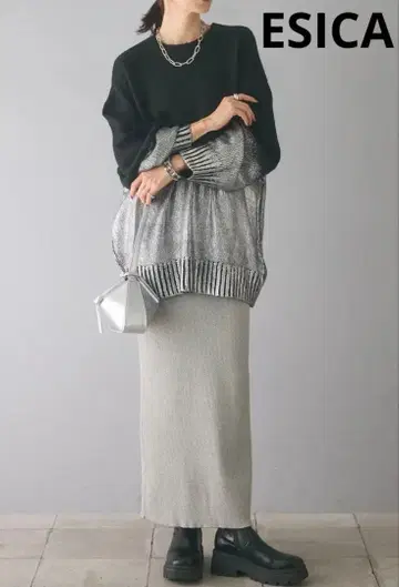 ESICA 에시카 라메 니트 타이트 스커트