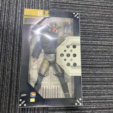 늑대인간 가면라이더 메디콤토이 RAH033 미개봉 새상품