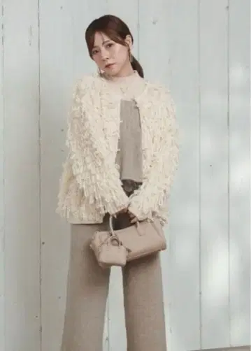 새상품 시마무라 yumi 루프편 니트 가디건 프린지